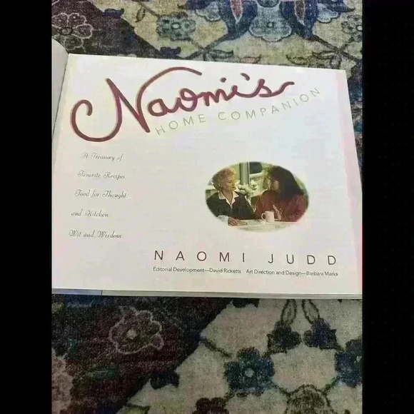 1997 Late Naomi's Home Companion Cookbook Recipes by Naomi Judd First Printing - Picture 7 of 9